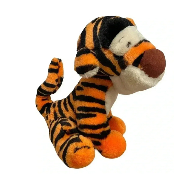 Disneyland Walt Disney World Vintage Tigger from Winnie the Pooh Stuffed Animal - Picture 1 of 12
